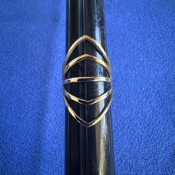 14k Gold Geometric Ring - Picture 7 of 10